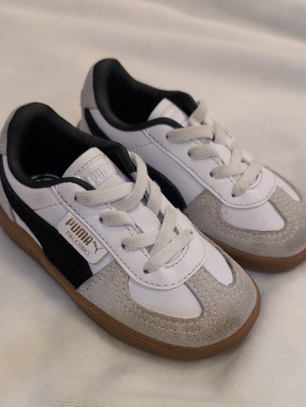 Puma Palermo Kids Sneakers in White, Black & Gray with Gum Sole